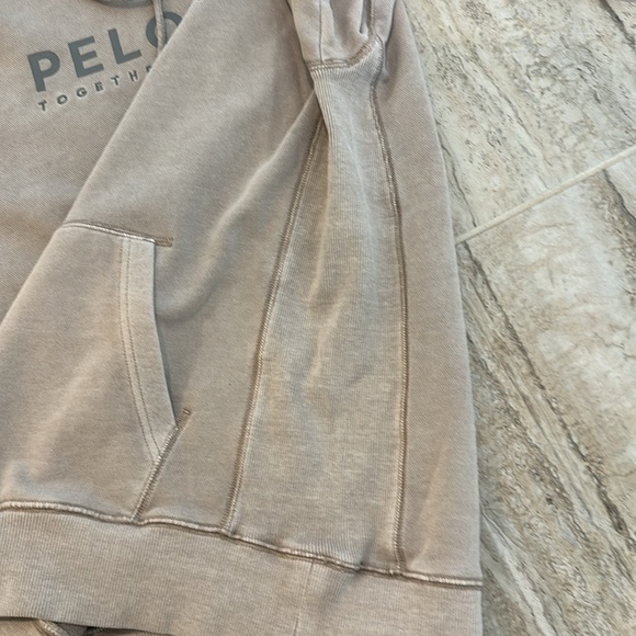 PELOTON Brooklyn Hoodie Size Small - Picture 12 of 16
